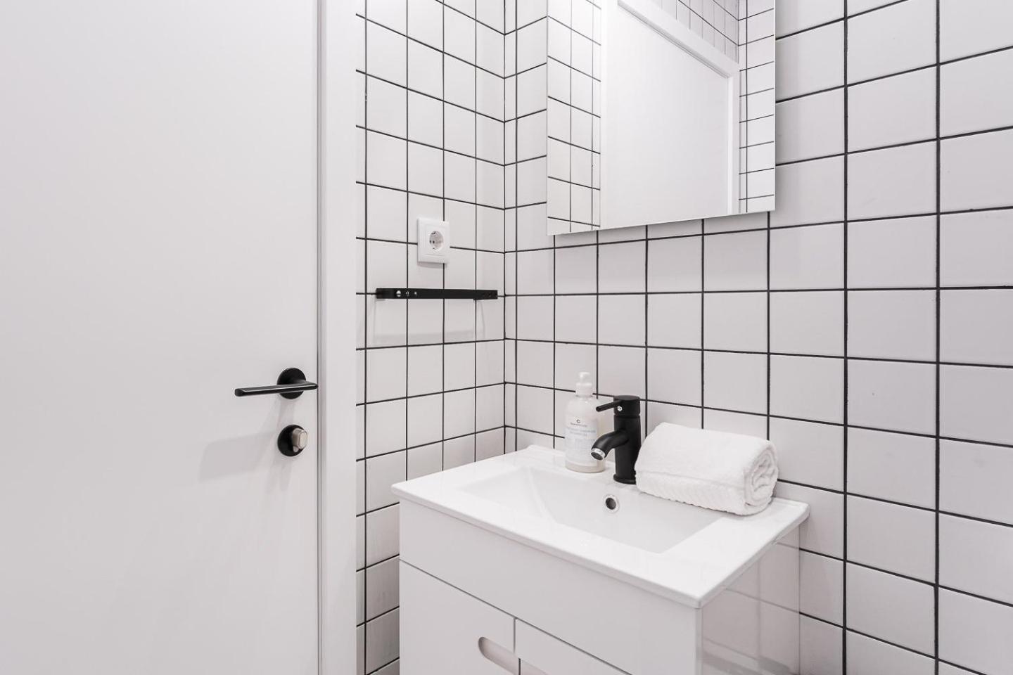 Guestready - Uptown Suites 5 波尔图 外观 照片